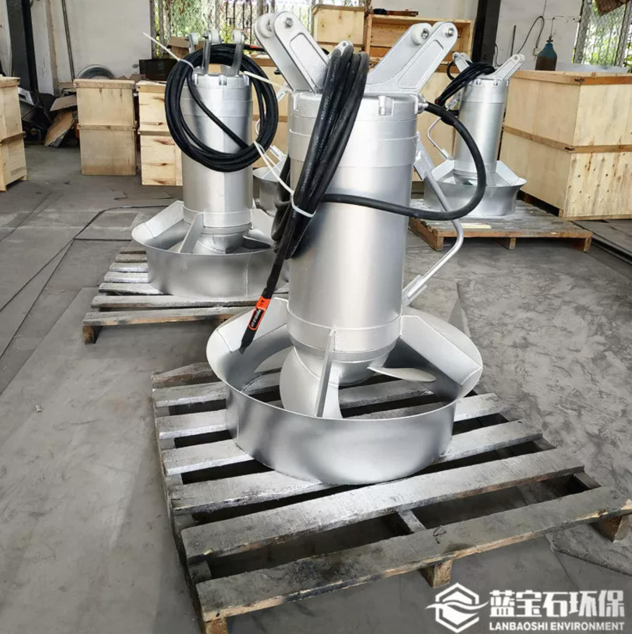南京藍(lán)寶石環(huán)保 × 山東企業(yè)戰(zhàn)略合作｜沖壓式潛水?dāng)嚢铏C(jī)采購
